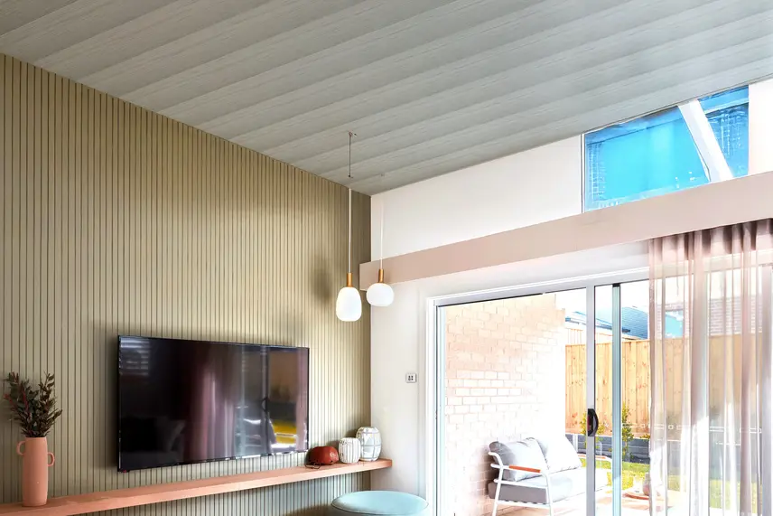 Plafon PVC ULTRA Series JAVAFON solusi rumah tropis tahan panas dan lembap